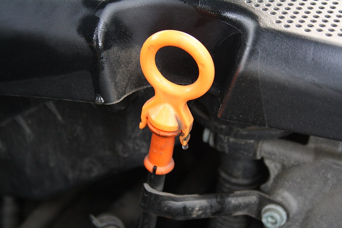 Here is why can’t you go back to regular oil after switching to synthetic oil